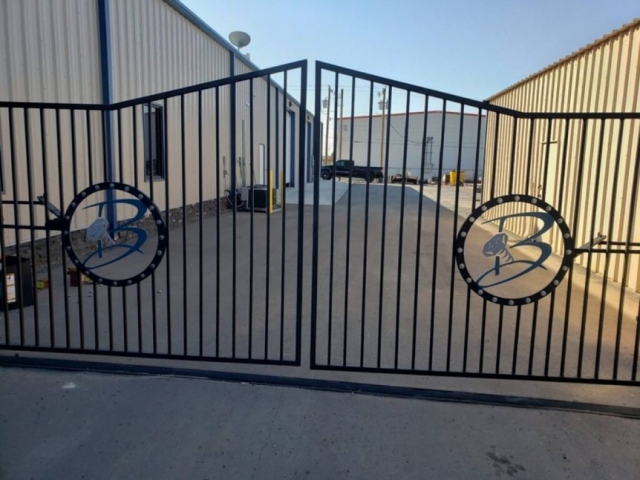 gate